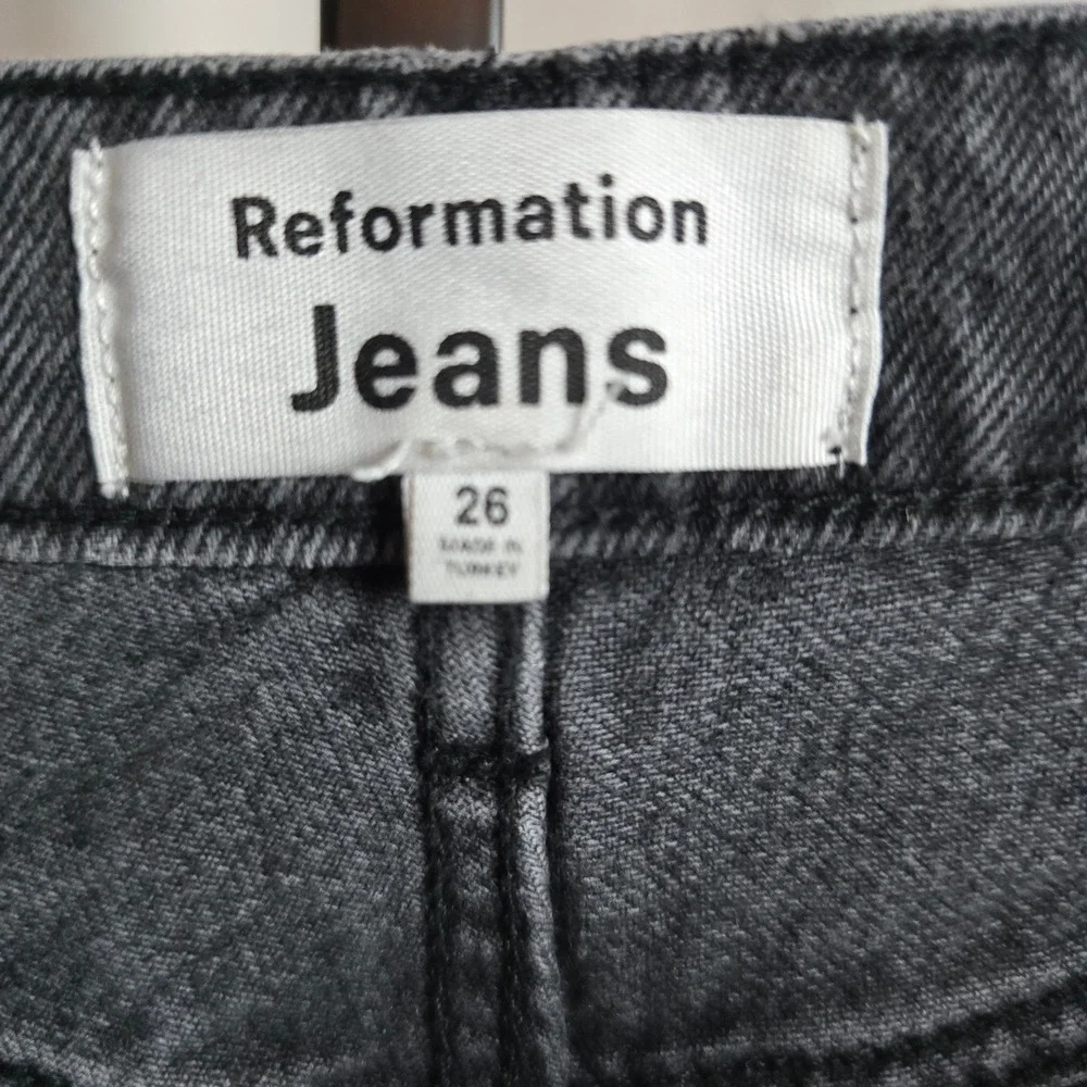 Reformation Cynthia High Rise‎ Straight Jeans Gray Patch Detail 26